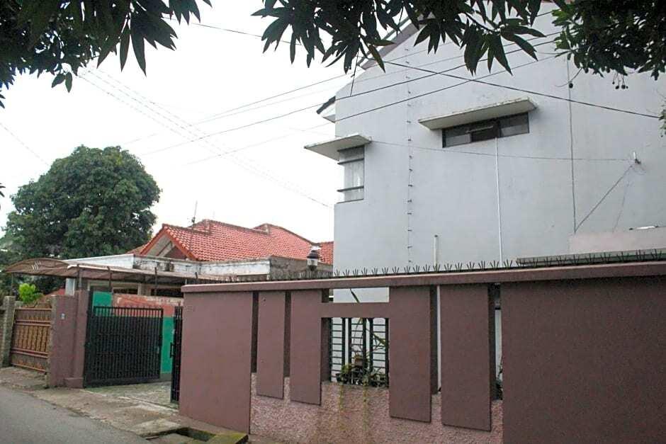 Депок: OYO Life 3162 Raihan Residence