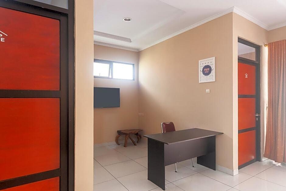 Депок: OYO Life 3162 Raihan Residence