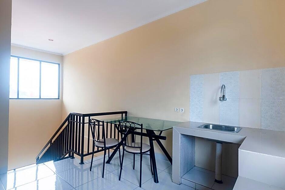 Депок: OYO Life 3162 Raihan Residence
