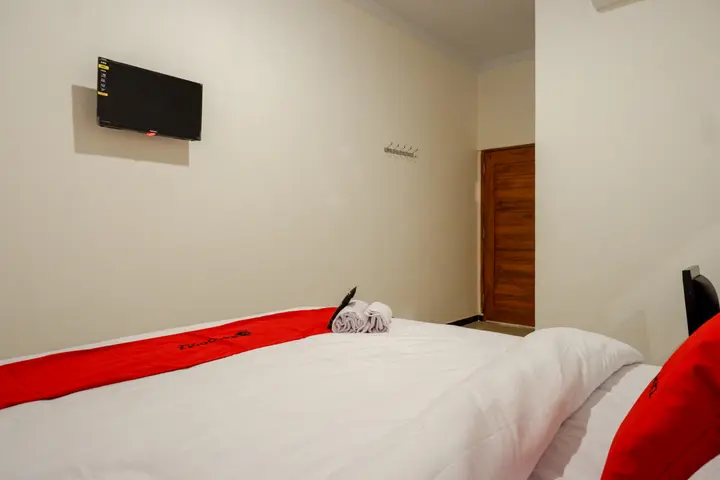 Батуретно: RedDoorz @ Jalan Wonosari KM.9