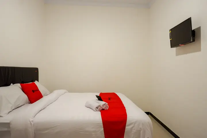 Батуретно: RedDoorz @ Jalan Wonosari KM.9