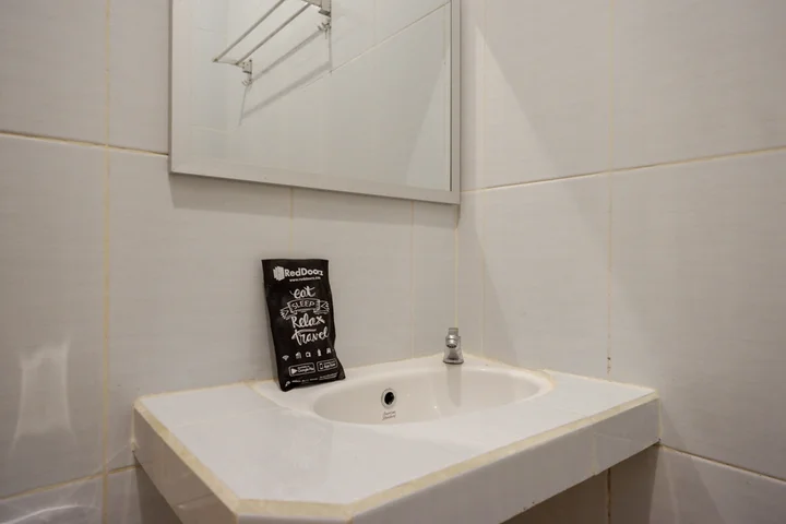Батуретно: RedDoorz @ Jalan Wonosari KM.9