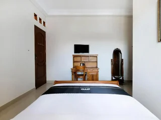 Депок: Super OYO 3468 Ndalem Gusti Ayu
