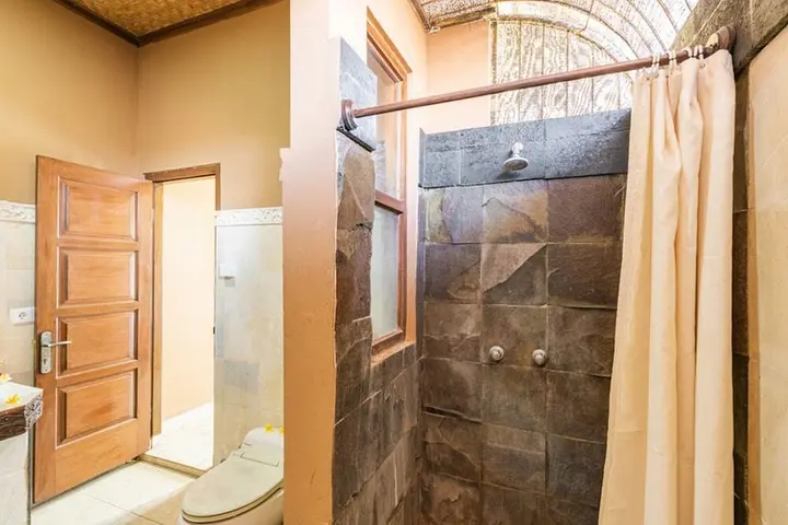 Денпасар: RedDoorz @ Balakosa Resort Sanur