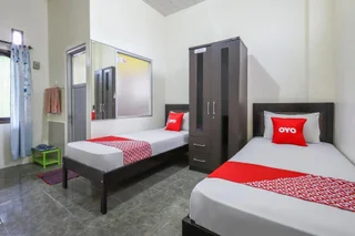 Баликпапан: OYO 3830 Dfarys Gh Syariah