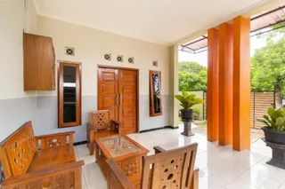 Суракарта: OYO 3338 Wisma Anugerah