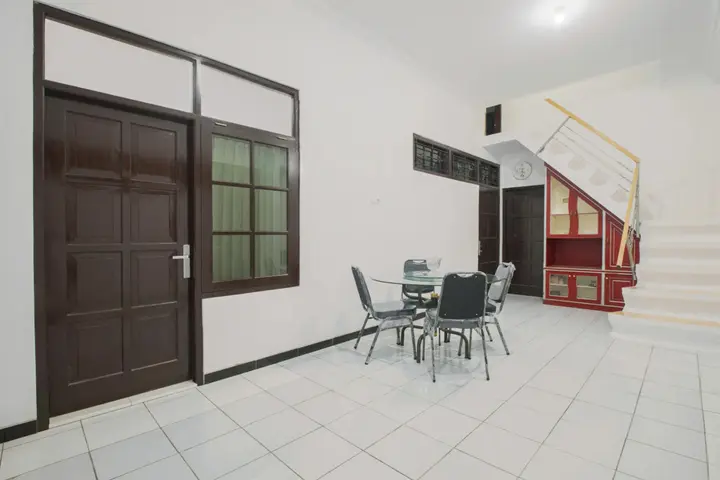 Депок: OYO 3467 White Residence