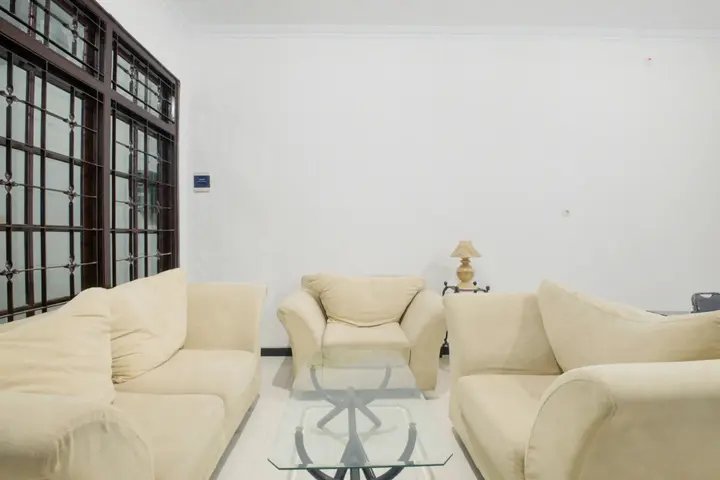Депок: OYO 3467 White Residence