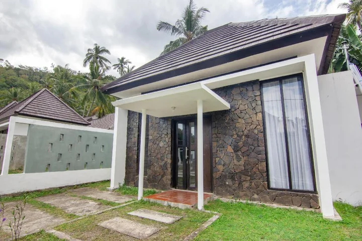 Сенджиги: OYO 3796 Senggigi Villas
