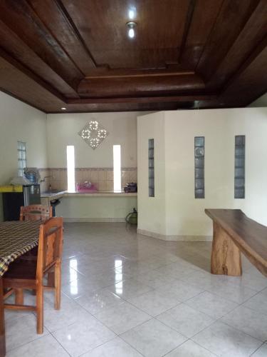 Падангбай: Mimba Private House