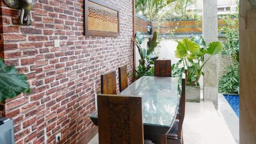 Сенджиги: Jasmine Villa Batu Bolong