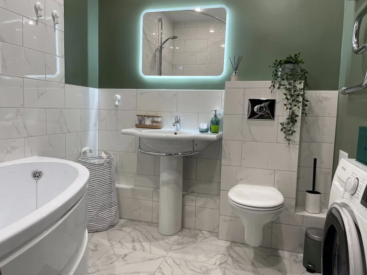 Красноярск: Апартаменты Argentum Home Авиаторов 64