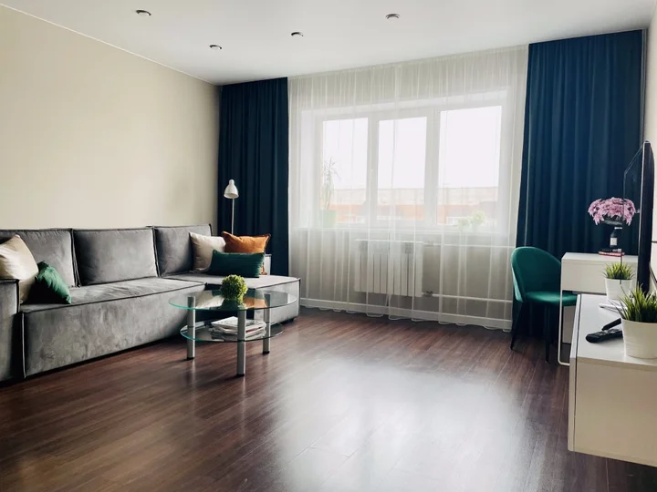 Красноярск: Апартаменты Argentum Home Авиаторов 64