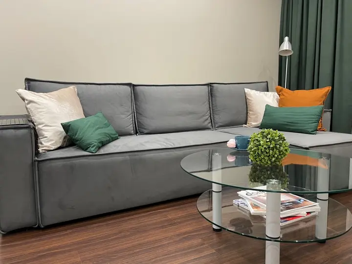 Красноярск: Апартаменты Argentum Home Авиаторов 64