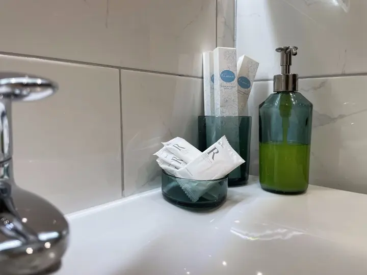 Красноярск: Апартаменты Argentum Home Авиаторов 64