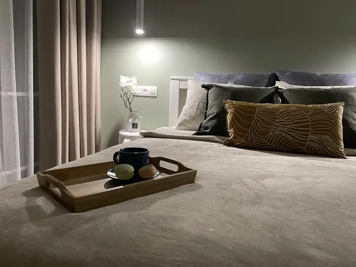 Красноярск: Апартаменты Argentum Home Авиаторов 64