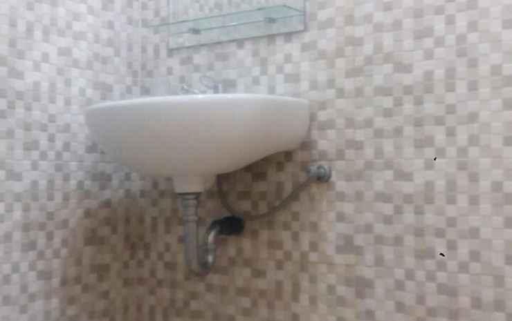 Депок: Green Leaf Guest House