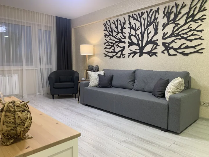 Красноярск: Апартаменты Argentum Home Матросова 9