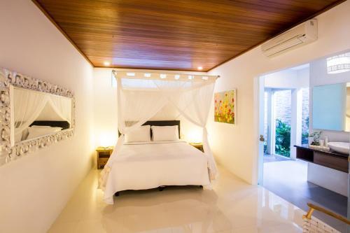 Кута: Deluxe Kamboja Villa