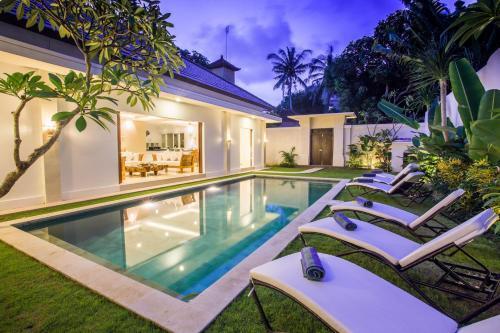 Кута: Deluxe Kamboja Villa