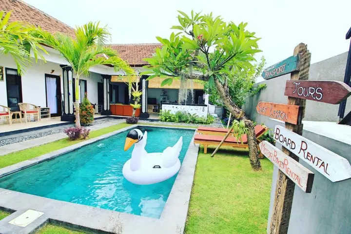 Чангу: Surf Lodge Canggu