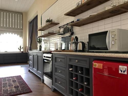 Семаранг: Spiegel Home Studio