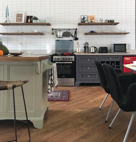 Семаранг: Spiegel Home Studio