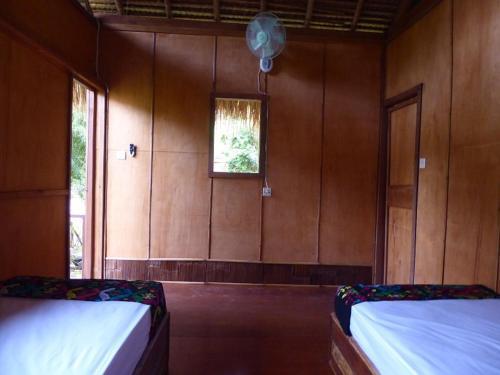 Танджунг: Shibui Garden Bungalows and Restaurant