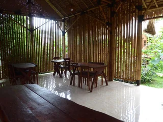 Танджунг: Shibui Garden Bungalows and Restaurant