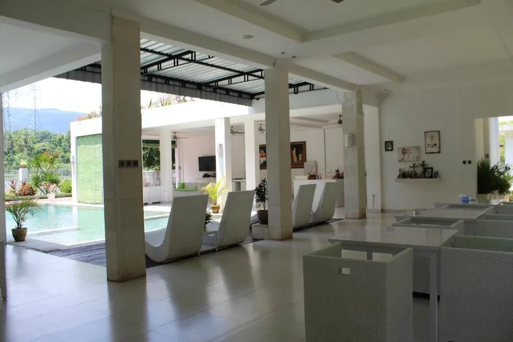 Сукасада: Villa Putih Lovina