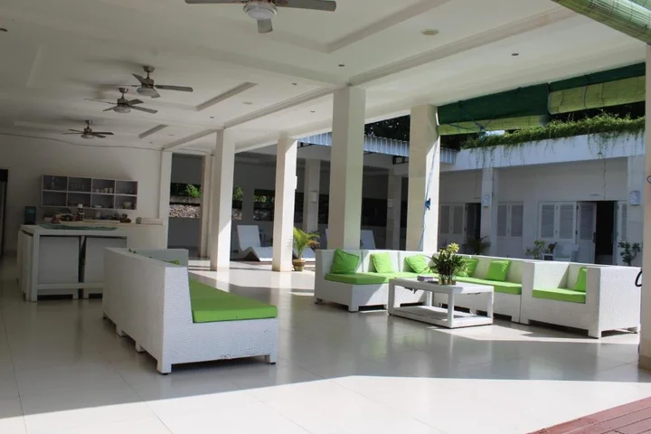 Сукасада: Villa Putih Lovina