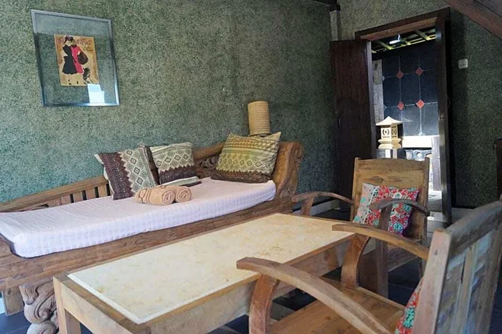 Сенджиги: Sasak Lebung Home