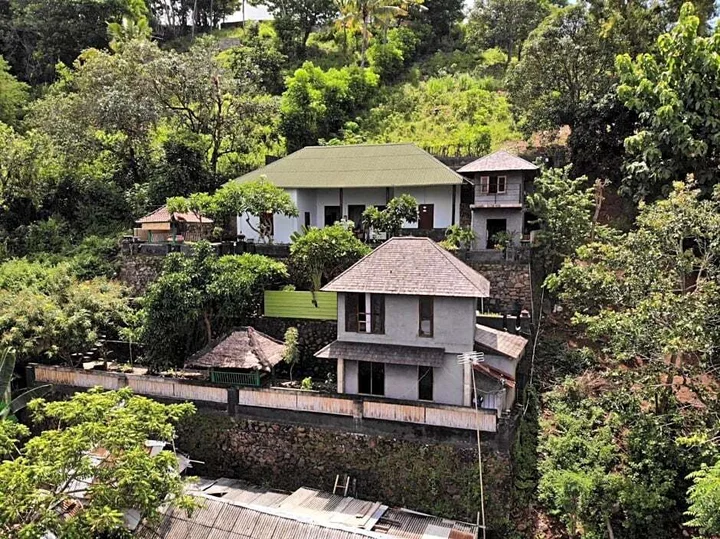 Сенджиги: Sasak Lebung Home