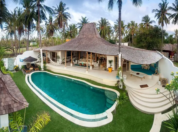 Гили Аир: De'Coco Villa and Suites