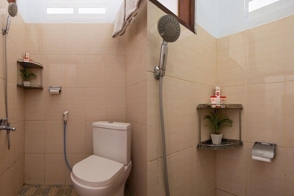 Бандунг: Cigadung Guest House by OYO