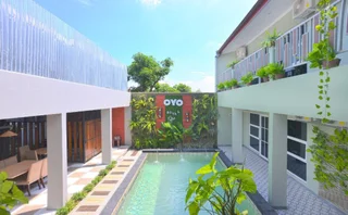 Депок: Royal Gejayan Homestay By OYO Rooms