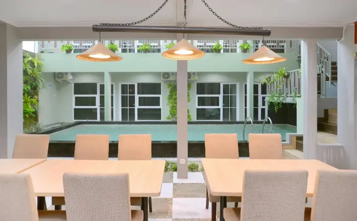 Депок: Royal Gejayan Homestay By OYO Rooms