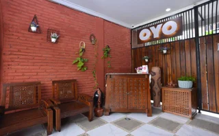 Депок: Royal Gejayan Homestay By OYO Rooms