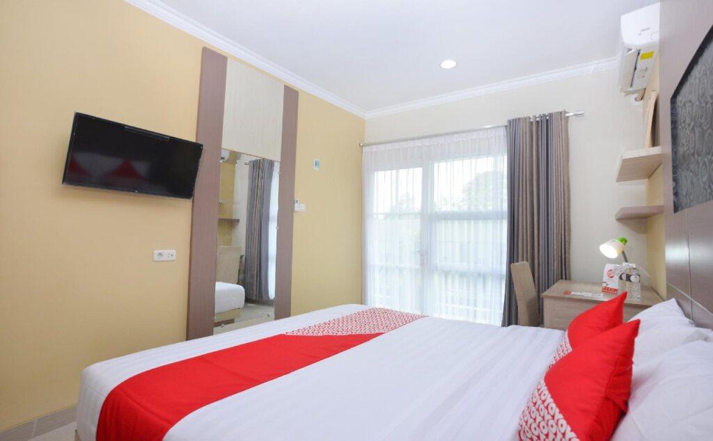 Депок: Royal Gejayan Homestay By OYO Rooms
