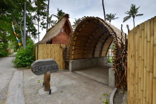 Гили Аир: Beranda Hostel