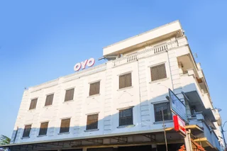 Суракарта: Hotel Surya Solo by OYO Rooms