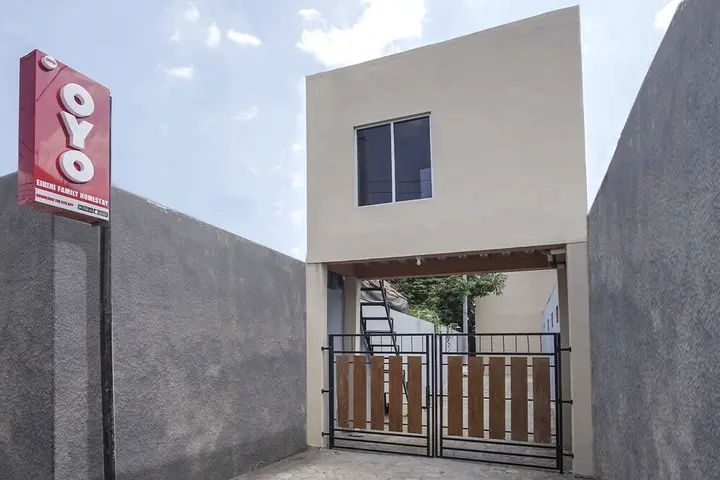 Депок: Eirini Family Homestay by OYO Rooms