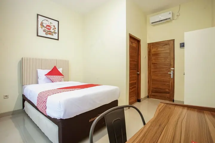Депок: Eirini Family Homestay by OYO Rooms