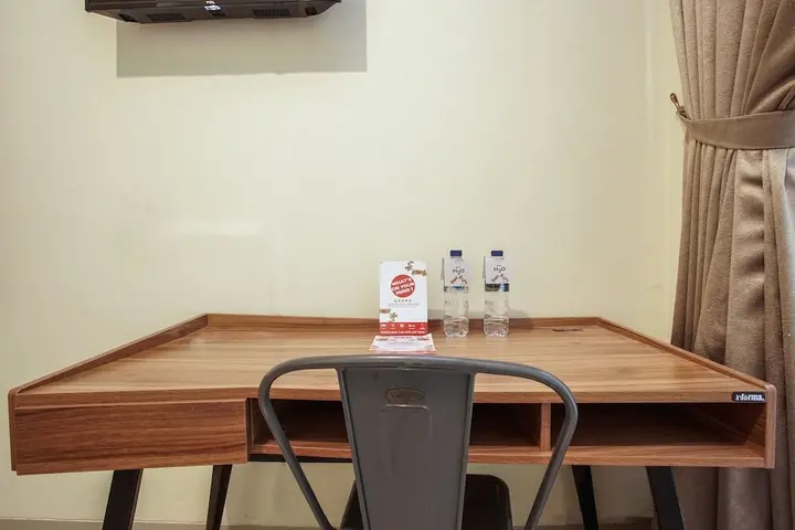 Депок: Eirini Family Homestay by OYO Rooms