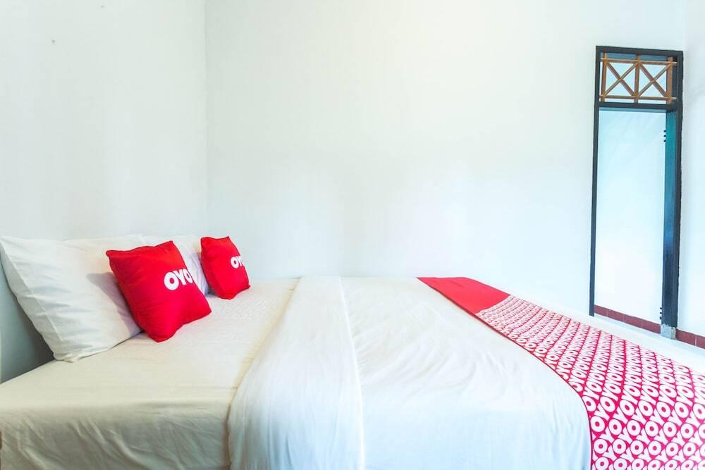 Сенджиги: Senggigi Hill View Homestay by OYO Rooms