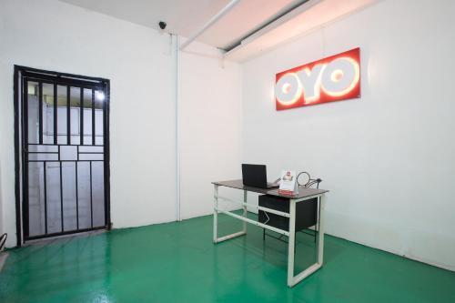 Тангеранг: OYO 298 Gemilang Guesthouse