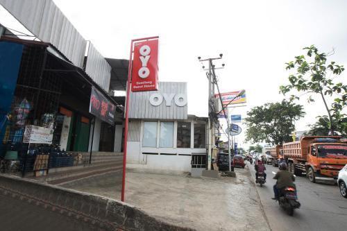 Тангеранг: OYO 298 Gemilang Guesthouse