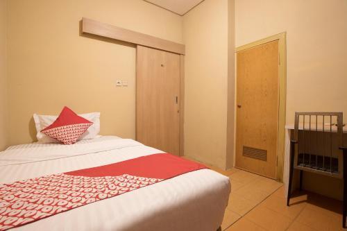 Тангеранг: OYO 298 Gemilang Guesthouse