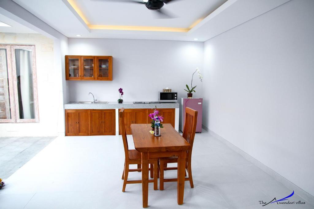Керобокан: The Awandari Villas Seminyak