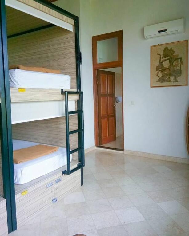Джимбаран: Freedom Hostel